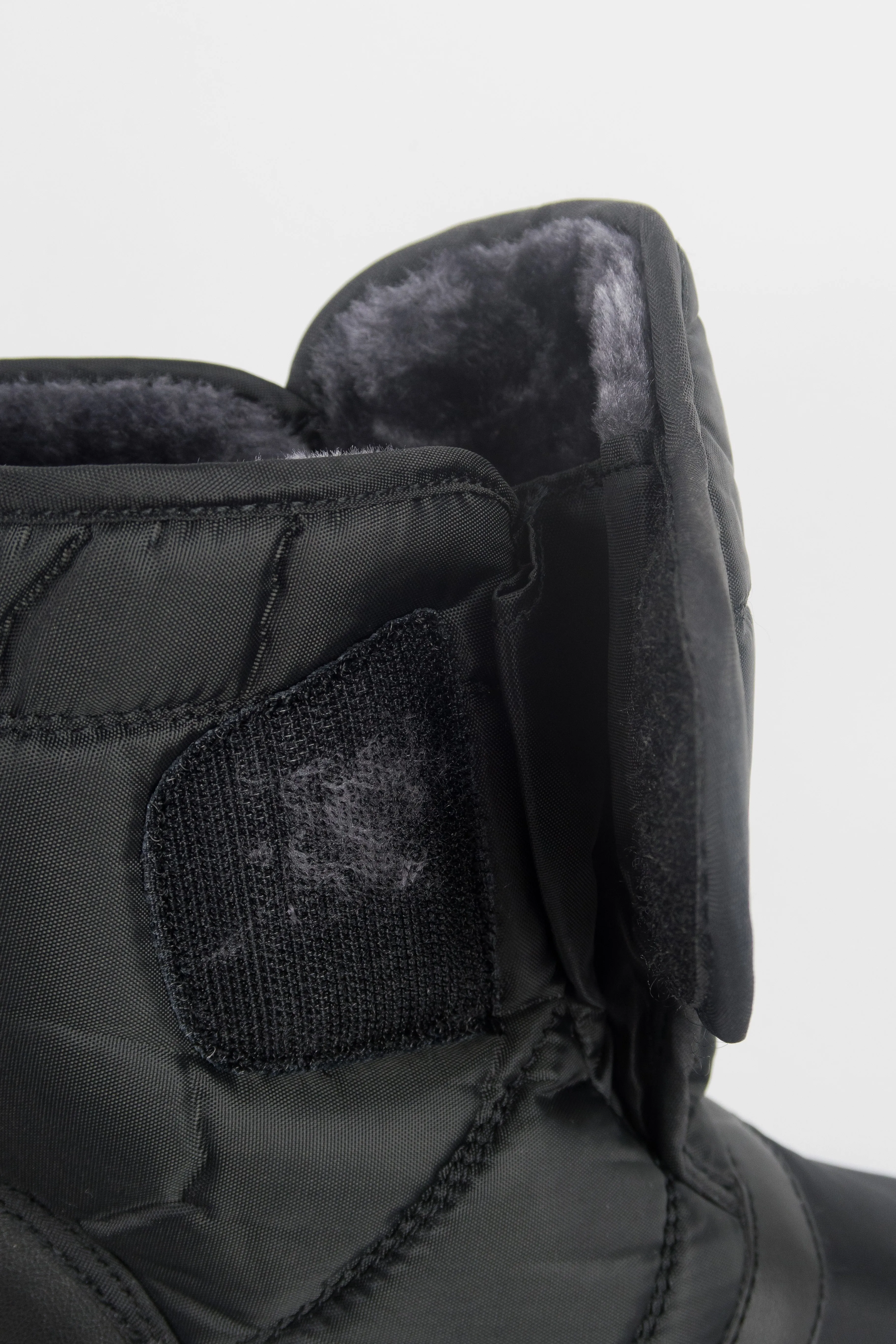 รองเท้าบูทกันหนาว กันหิมะ พร้อมตัวล็อค - Winter Non-Slip Windproof Snow Boots