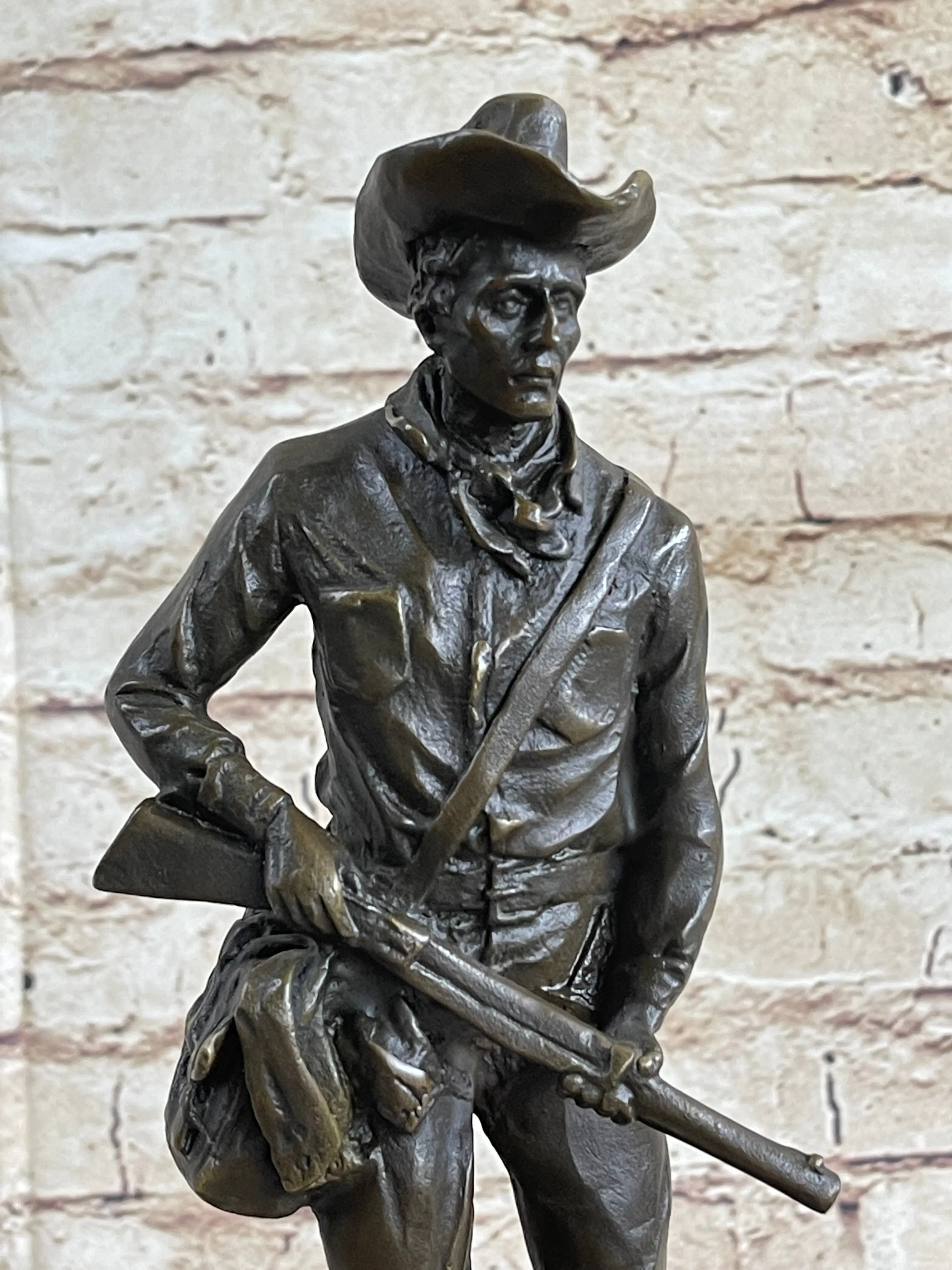 Bronze Marble Statue Sheriff US Marshall Gun Wild West Pony Express Gun Decor
