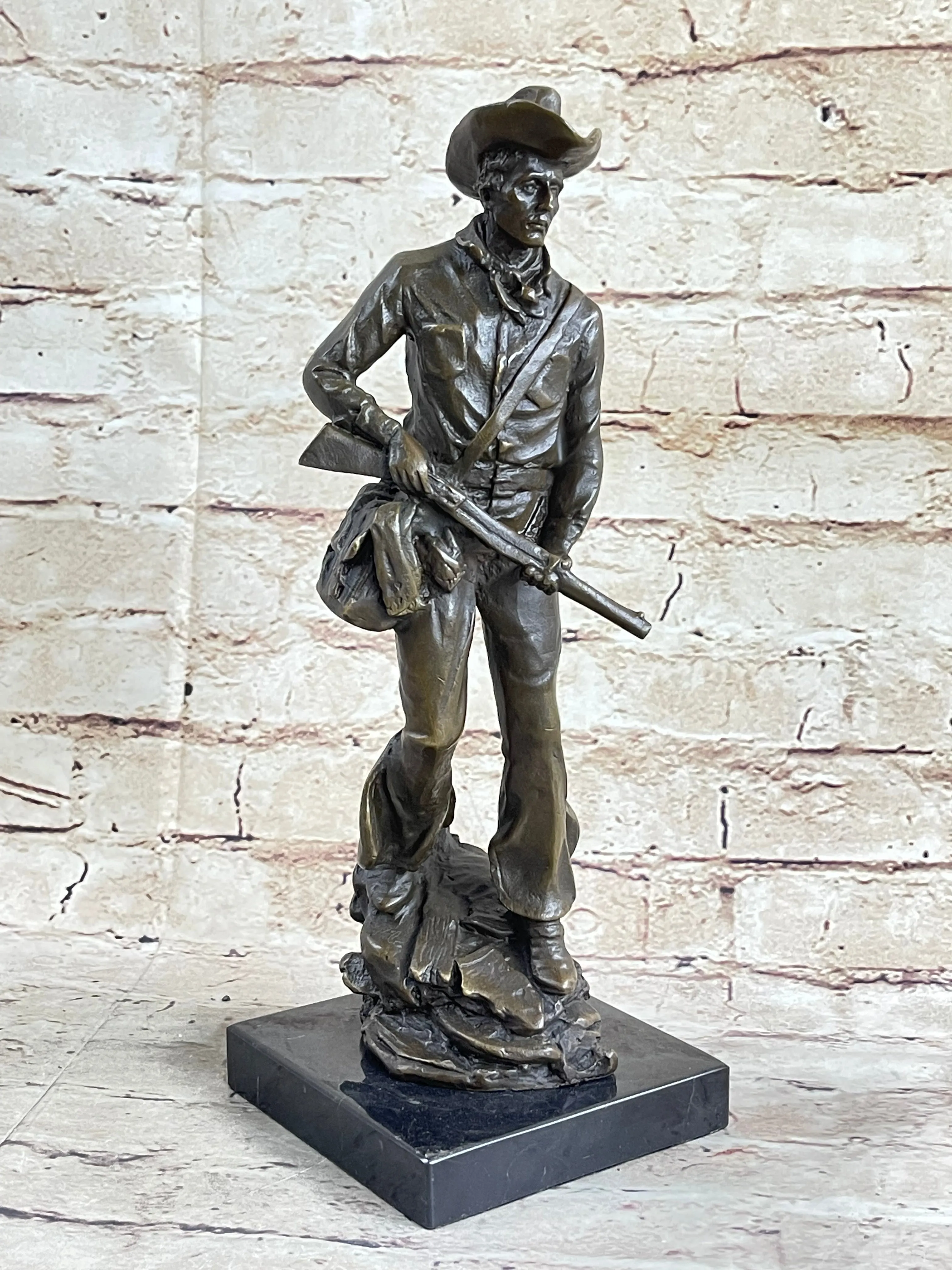Bronze Marble Statue Sheriff US Marshall Gun Wild West Pony Express Gun Decor