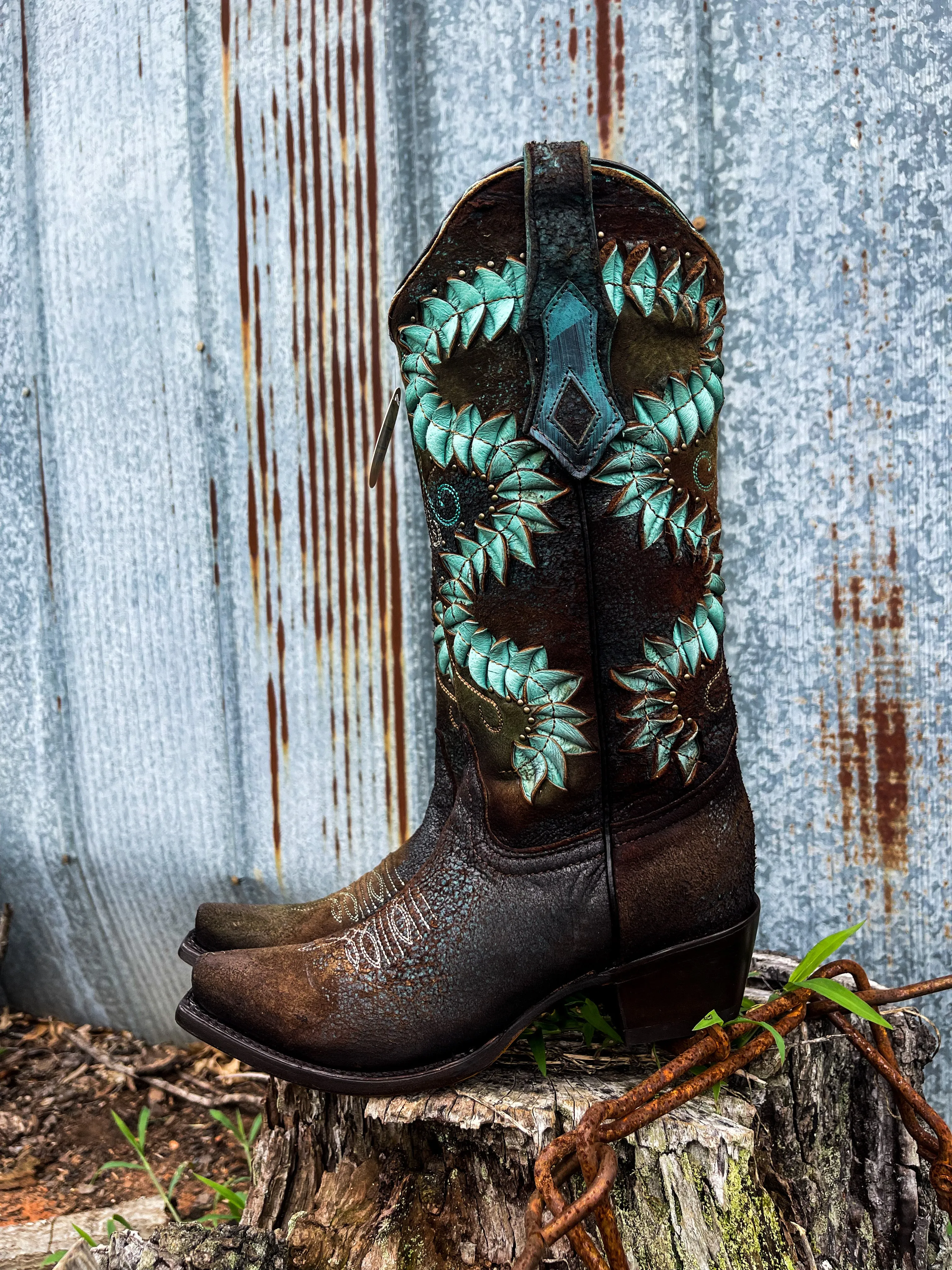 Brown/Blue Inlay With Embroidery & Studs