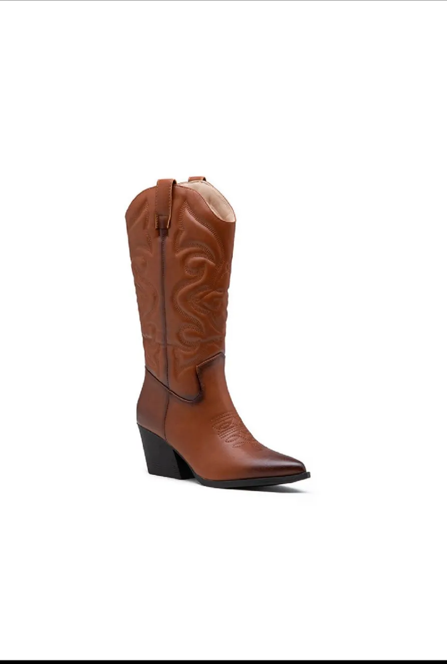 Cowboy Pointed Toe Boots -Tan