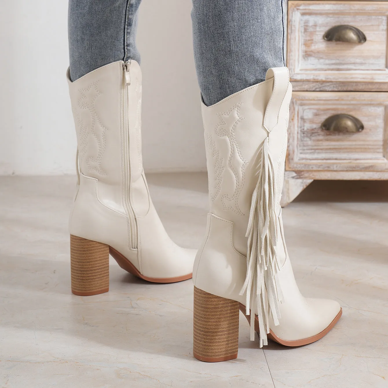 Peony Tassels Boots